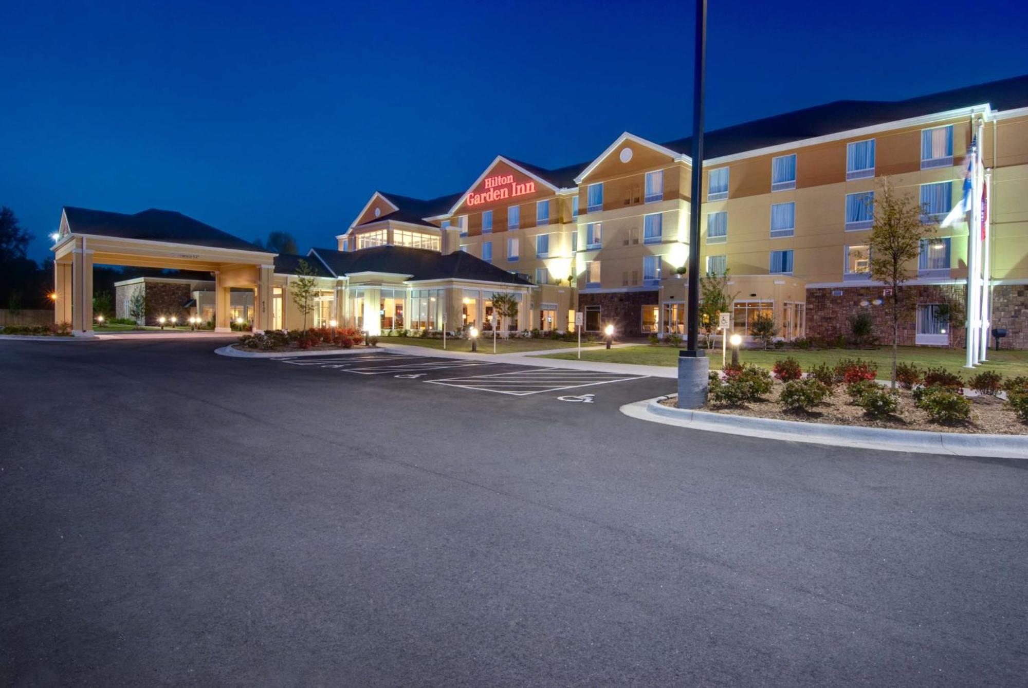 Hilton Garden Inn North Little Rock Exterior photo